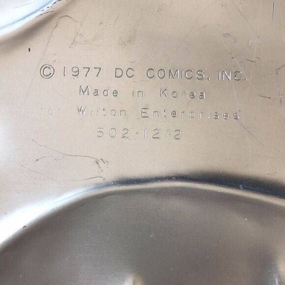 Wilton Superman 1977 Vintage DC Comic Cake Pan - Picture 7 of 11